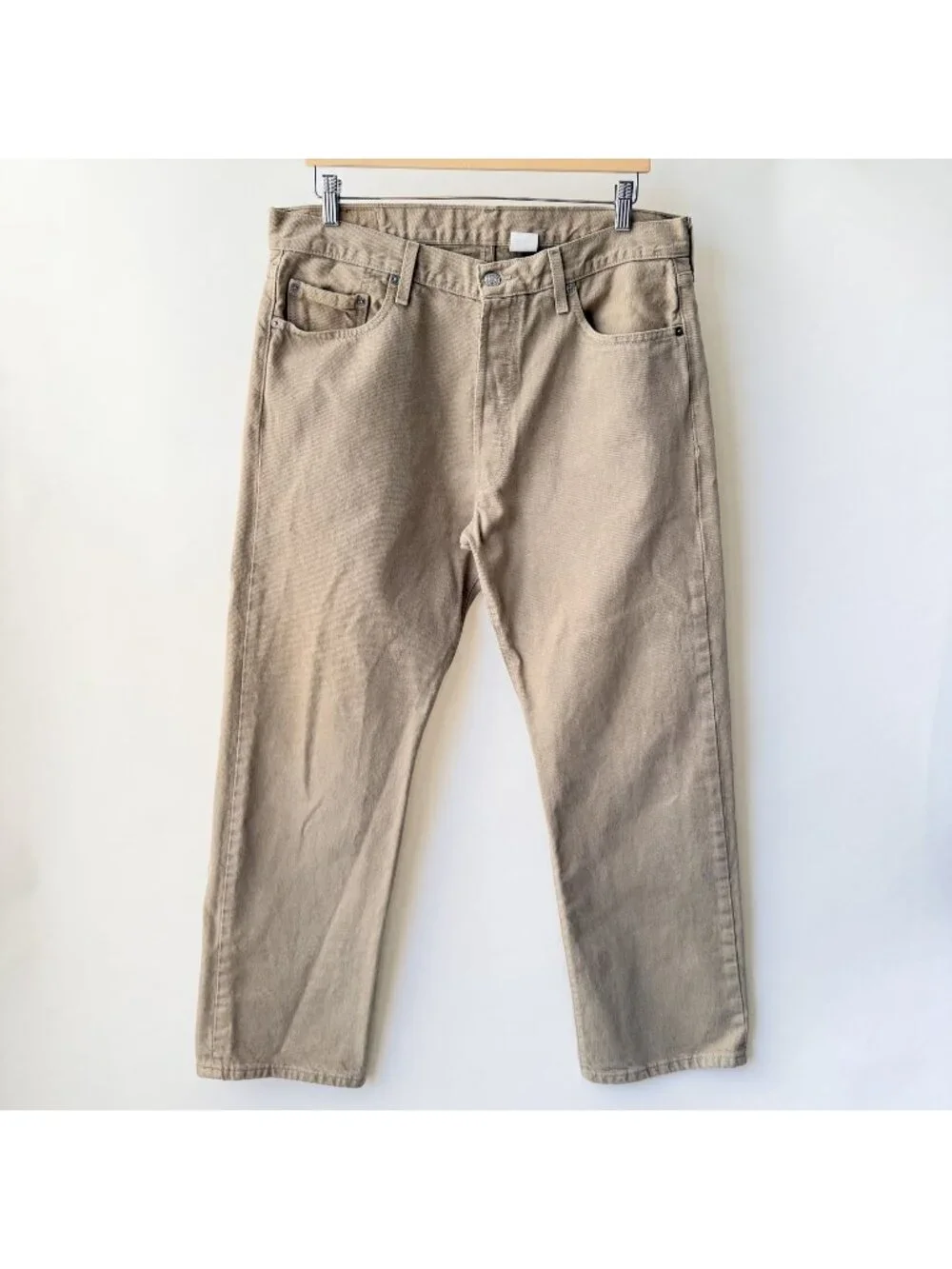 Vintage Levi’s 501 Beige Straight Leg Button Fly Jeans Men’s Size 36x30 N78